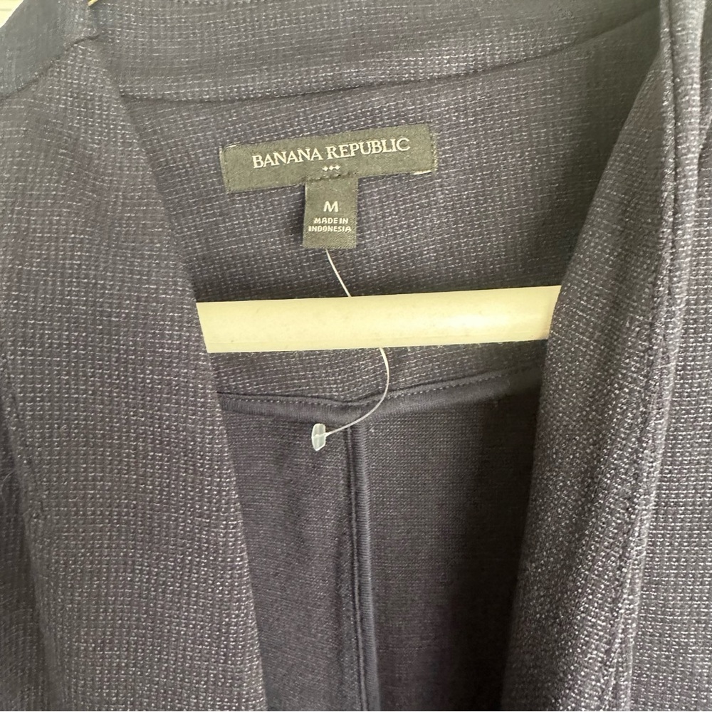 NWOT | Banana Republic textured nailhead blazer, size M - Picture 6 of 6